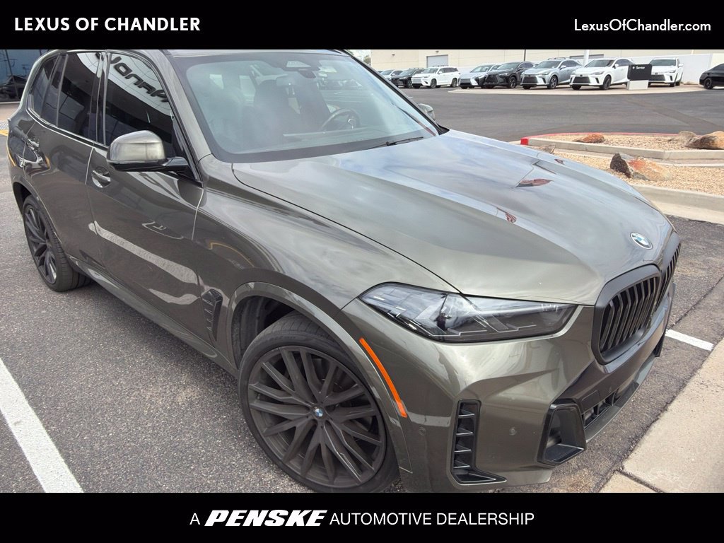 Used 2024 BMW X5 sDrive40i w/ M Sport Package RWD image 1