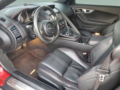 Used 2016 Jaguar F-TYPE R image 15