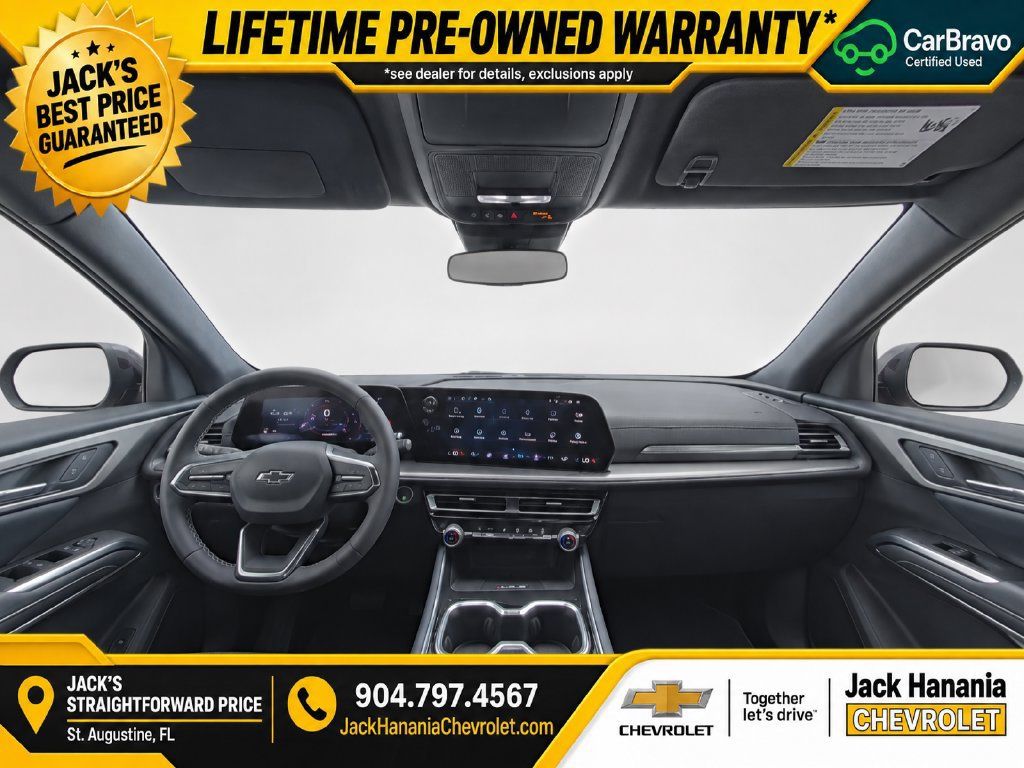 Used 2025 Chevrolet Traverse LT w/ Midnight/Sport Edition FWD image 9