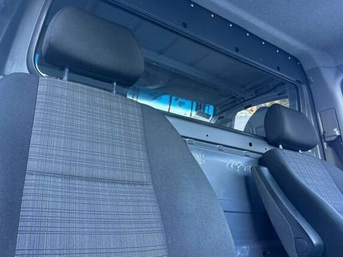 Used 2016 Mercedes-Benz Sprinter 2500 image 17