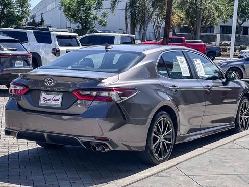 Used 2023 Toyota Camry SE w/ Convenience Package FWD image 7
