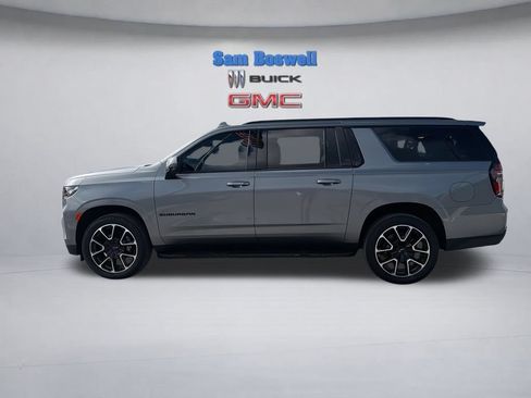 Used 2022 Chevrolet Suburban RST w/ Luxury Package AWD/4WD image 6