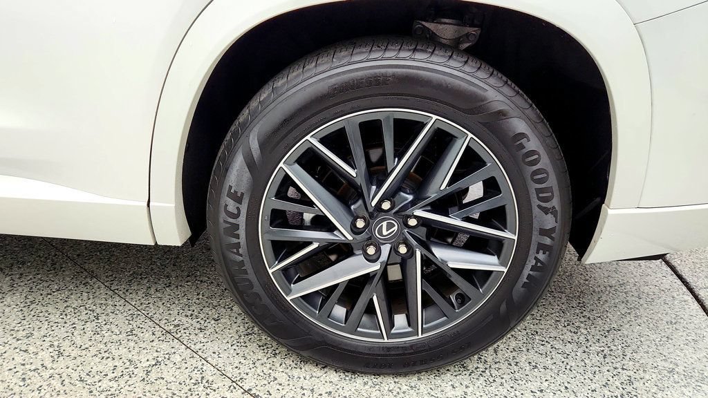 Used 2024 Lexus TX 350 AWD w/ Technology Package image 9