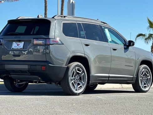 New 2026 Jeep Cherokee Laredo AWD/4WD image 3