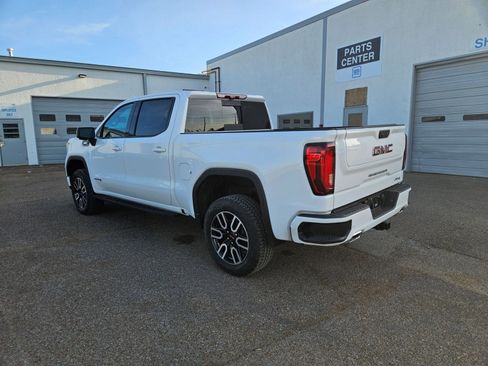 New 2026 GMC Sierra 1500 AT4 w/ AT4 Premium Package AWD/4WD image 3