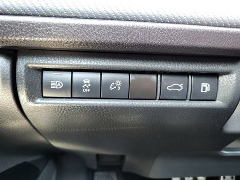 Used 2025 Toyota Camry SE FWD image 22