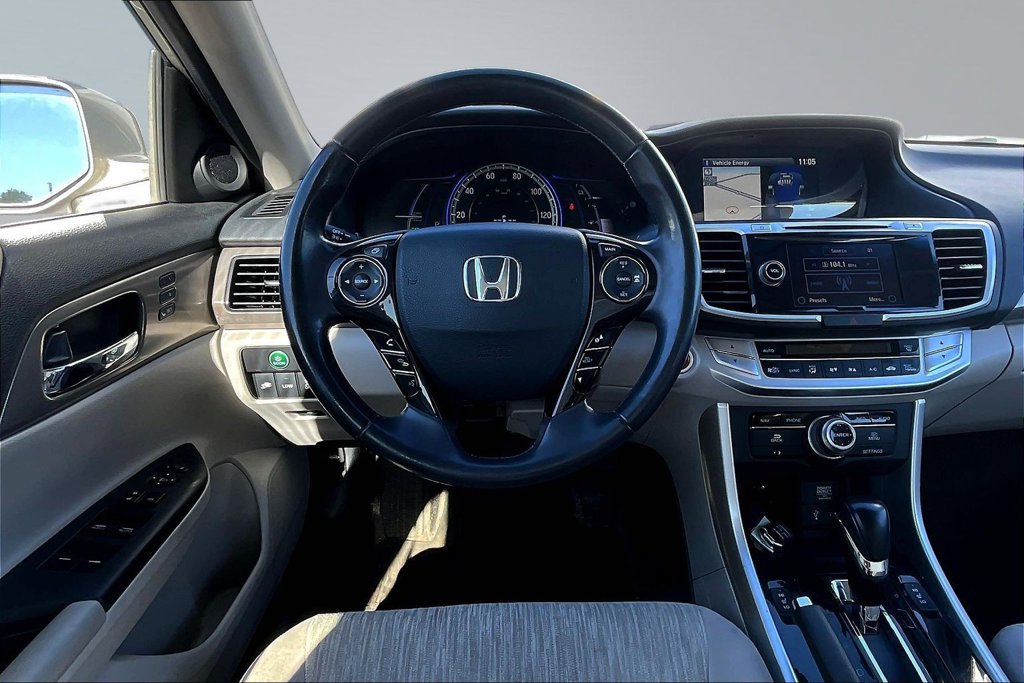 Used 2014 Honda Accord Plug-In Sedan image 8