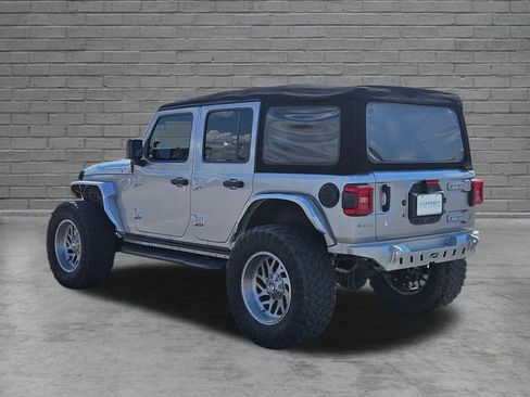 Used 2018 Jeep Wrangler Unlimited Sport S AWD/4WD image 3