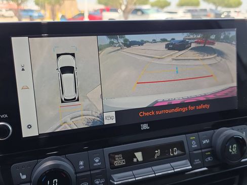 Used 2025 Toyota Grand Highlander AWD Hybrid image 20