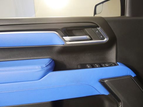 Used 2022 Chevrolet Silverado 1500 RST image 10