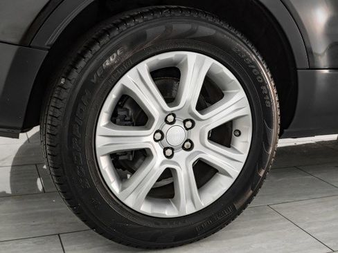 Used 2017 Land Rover Range Rover Evoque SE Premium image 53