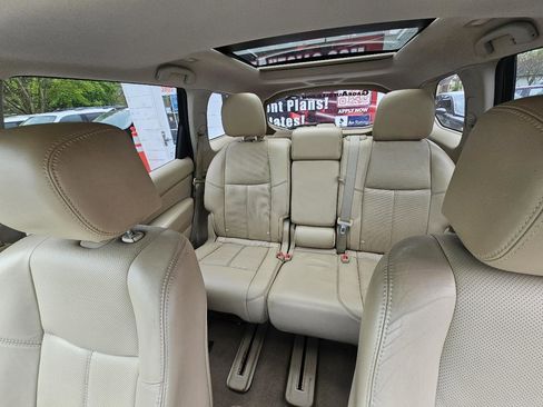 Used 2014 Nissan Pathfinder Platinum w/ Platinum Premium Package AWD/4WD image 21