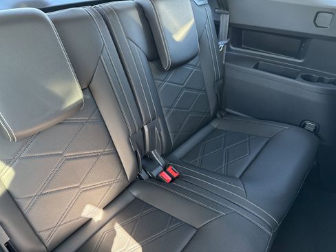 New 2026 Volkswagen Atlas SE image 23