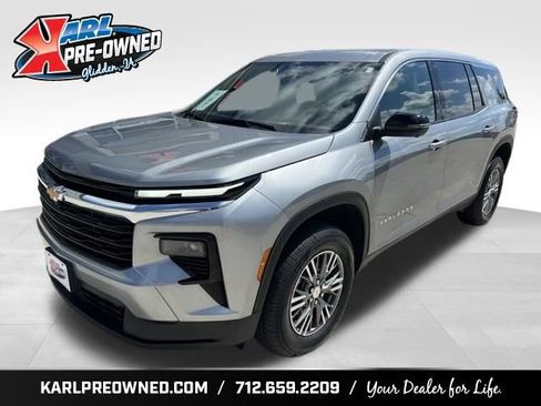 Used 2024 Chevrolet Traverse LS AWD/4WD image 1