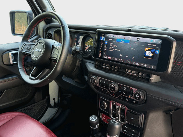 Used 2024 Jeep Wrangler Unlimited Rubicon 392 AWD/4WD image 18