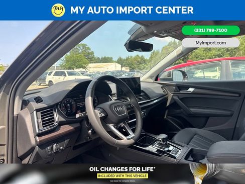 Used 2023 Audi Q5 2.0T Premium Plus w/ Premium Plus Package AWD/4WD image 8