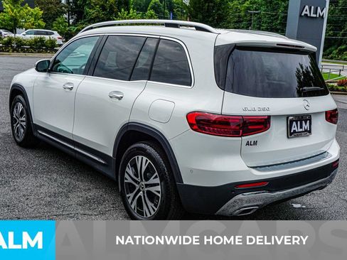 Used 2024 Mercedes-Benz GLB 250 image 4