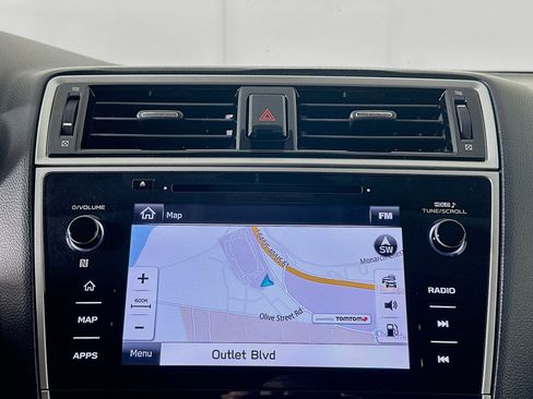 Used 2018 Subaru Outback 2.5i Limited image 22