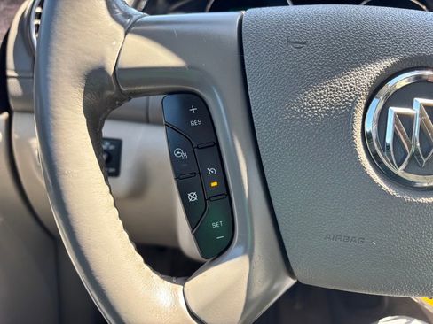 Used 2017 Buick Enclave Leather w/ Trailering Package FWD image 27