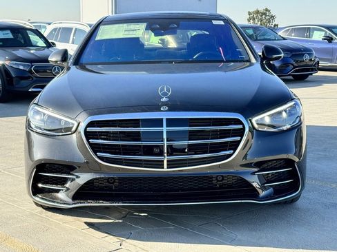 Used 2024 Mercedes-Benz S 580 4MATIC Sedan image 5