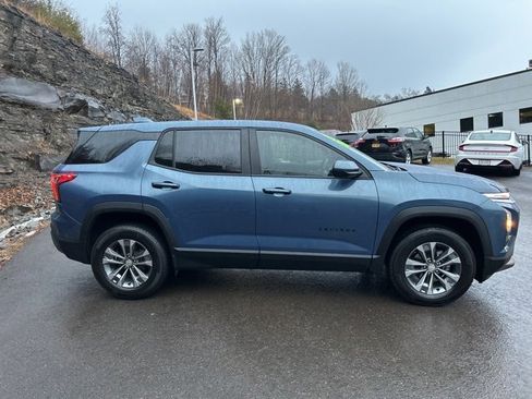 Used 2025 Chevrolet Equinox LT image 5