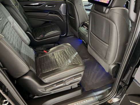 Certified 2024 Cadillac Escalade ESV V AWD/4WD image 56
