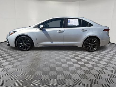 Used 2026 Toyota Corolla XSE FWD image 4