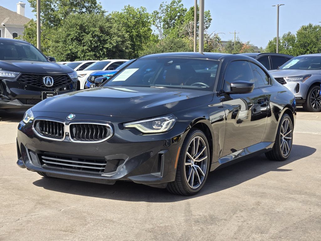 Used 2023 BMW 230i xDrive Coupe w/ Premium Package AWD/4WD image 6