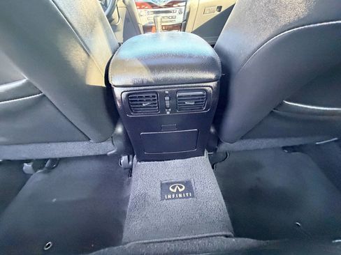 Used 2011 INFINITI M37 x w/ Premium Pkg image 16