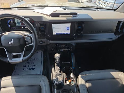 Used 2023 Ford Bronco Black Diamond AWD/4WD image 16