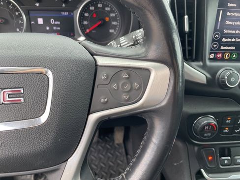 Used 2020 GMC Terrain SLE w/ Driver Convenience Package image 17