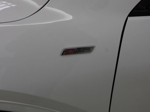 Used 2023 Ford Escape ST-Line w/ Tech Pack #1 image 9