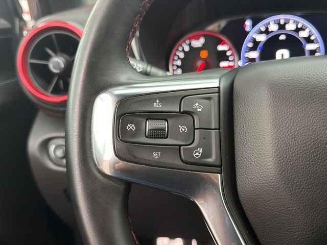 Used 2025 Chevrolet Blazer RS FWD image 23