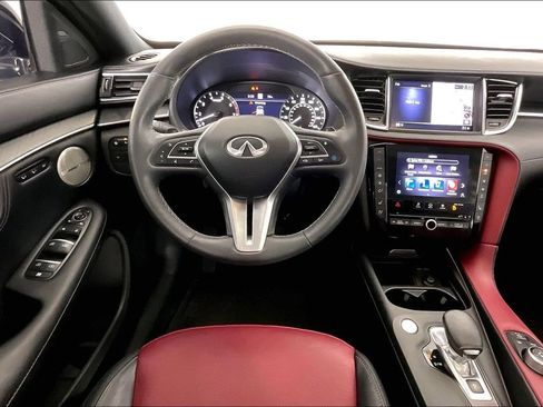 Used 2023 INFINITI QX55 Sensory w/ Lighting Package AWD/4WD image 6