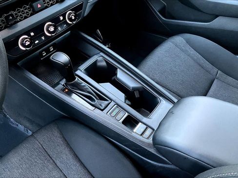 Used 2024 Honda Accord LX image 17