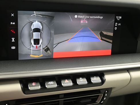 Certified 2024 Porsche 911 Carrera RWD image 18