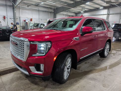 Used 2023 GMC Yukon Denali w/ Max Trailering Package AWD/4WD image 6
