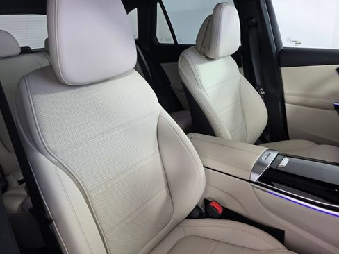 Certified 2026 Mercedes-Benz GLC 300 image 26