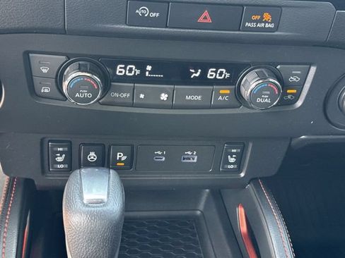 Used 2024 Nissan Frontier PRO-4X w/ Pro Convenience Package AWD/4WD image 18