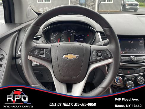 Used 2020 Chevrolet Trax Premier image 20