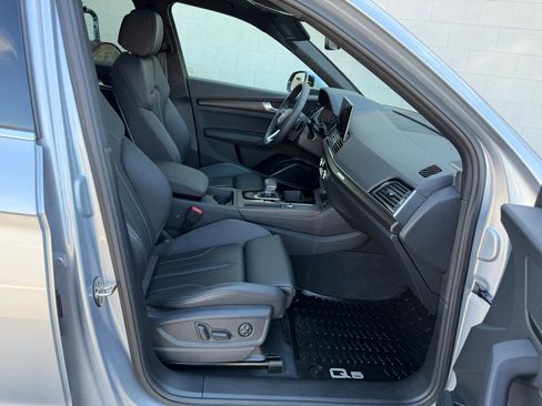 Used 2025 Audi Q5 2.0T Premium Plus w/ Premium Plus Package image 25