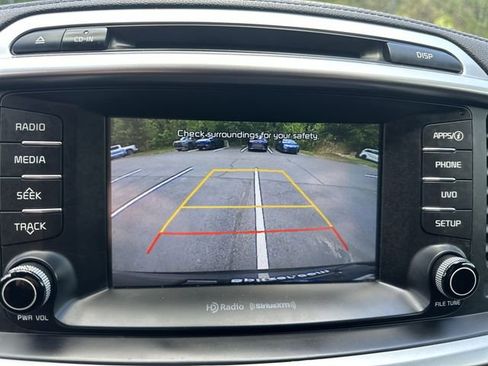 Used 2018 Kia Sorento AWD image 27