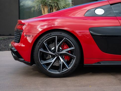 Used 2023 Audi R8 V10 performance RWD image 16