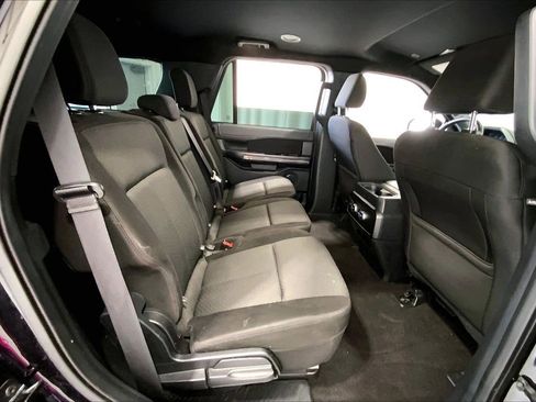 Used 2021 Ford Expedition XLT RWD image 25