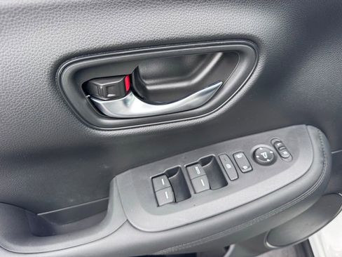 Used 2024 Honda HR-V LX image 20