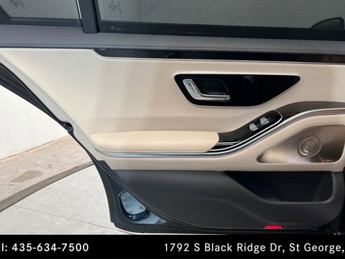Certified 2022 Mercedes-Benz S 500 4MATIC image 18