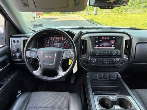 Used 2015 GMC Sierra 1500 SLE AWD/4WD image 18