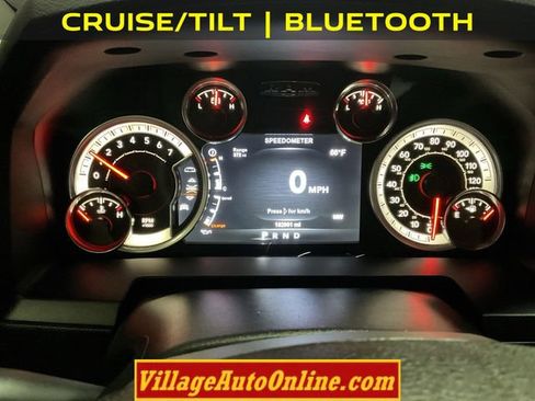 Used 2015 RAM 1500 Laramie w/ Convenience Group AWD/4WD image 16