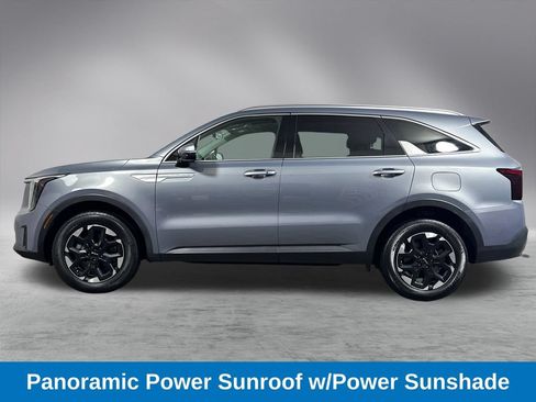 Used 2024 Kia Sorento S w/ Panoramic Sunroof Package AWD/4WD image 7