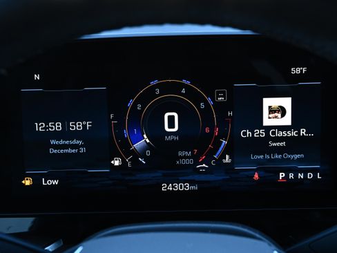 Used 2025 Chevrolet Tahoe LT w/ Comfort Package image 15